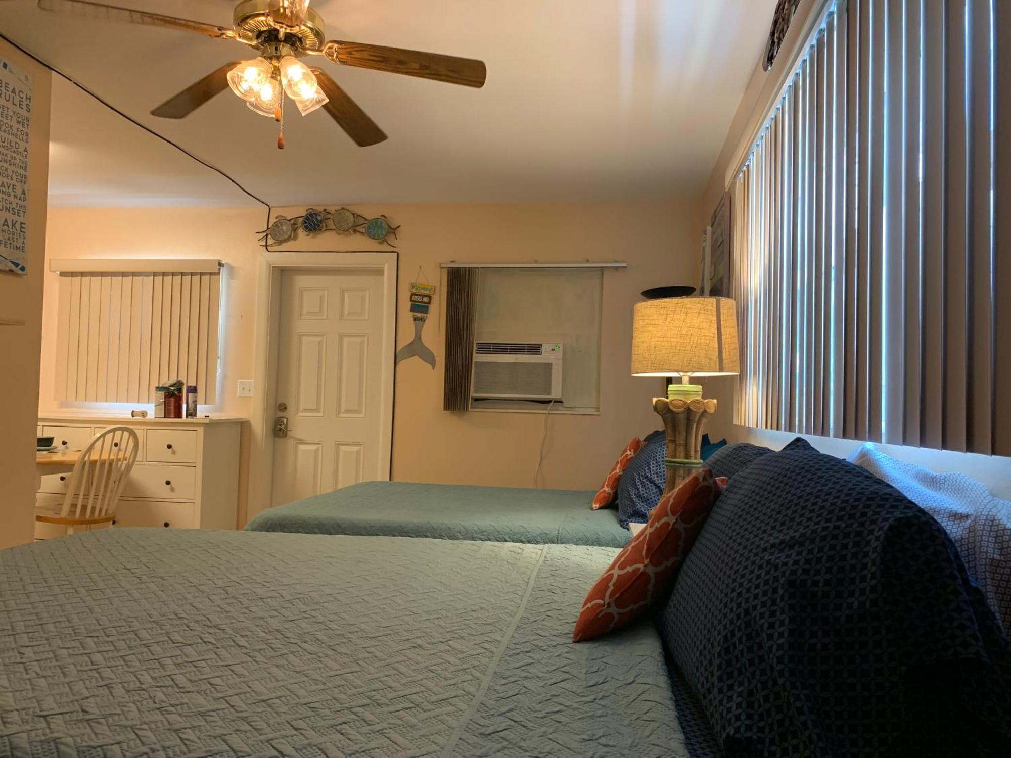 Michaels -Beachside Bungalows St. Pete Beach Kültér fotó